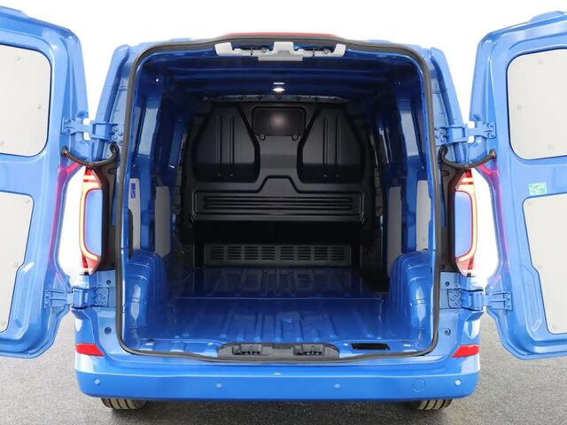 Фольксваген Transporter 2024 у Європі на Automoto.ua Синій Фольксваген Transporter, об'ємом двигуна 2 л та пробігом 15 тис. км за 61568 $, фото 6 на Automoto.ua