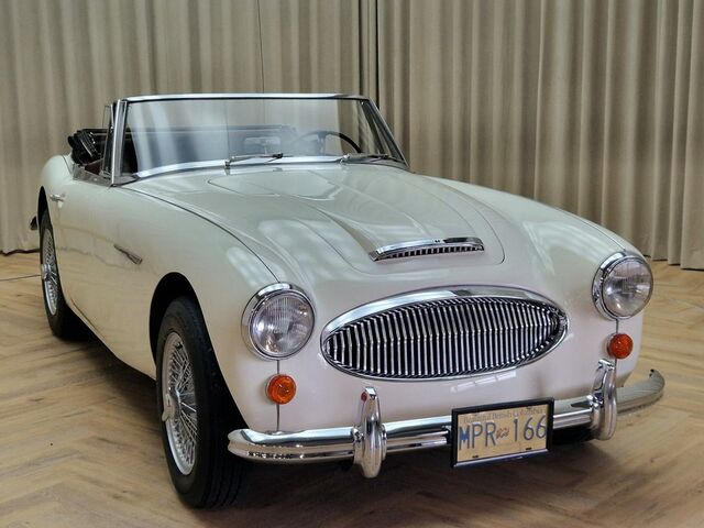 Белый austin healey Другая, объемом двигателя 2.91 л и пробегом 24 тыс. км за 38072 $, фото 16 на Automoto.ua