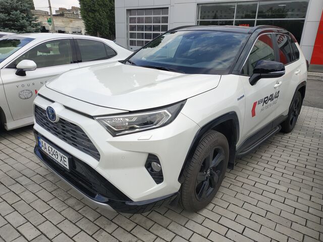 Купить новое авто Toyota в Кропивницком (Кировограде) в автосалоне "Мотор-Олви" | Фото 9 на Automoto.ua