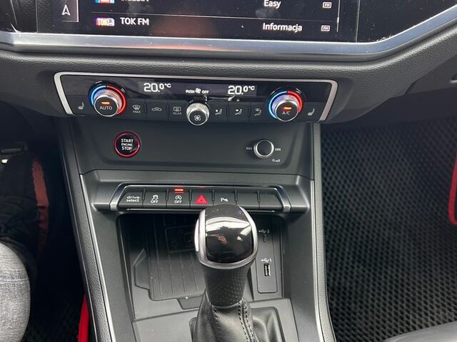 Ауді RS Q3, об'ємом двигуна 2.48 л та пробігом 52 тис. км за 49460 $, фото 9 на Automoto.ua