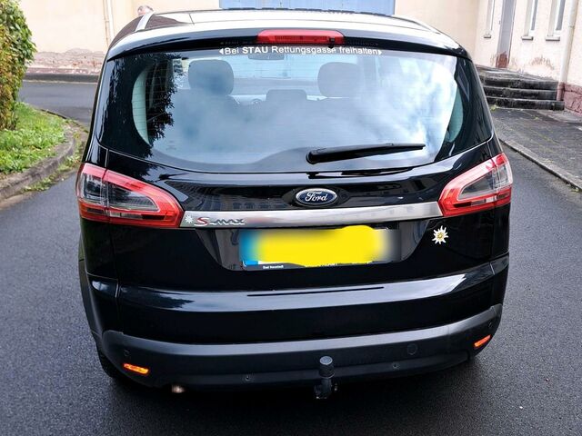 Форд Си-Макс 2010 в Европе на Automoto.ua Форд Си-Макс, объемом двигателя 0 л и пробегом 230 тыс. км за 5000 $, фото 3 на Automoto.ua