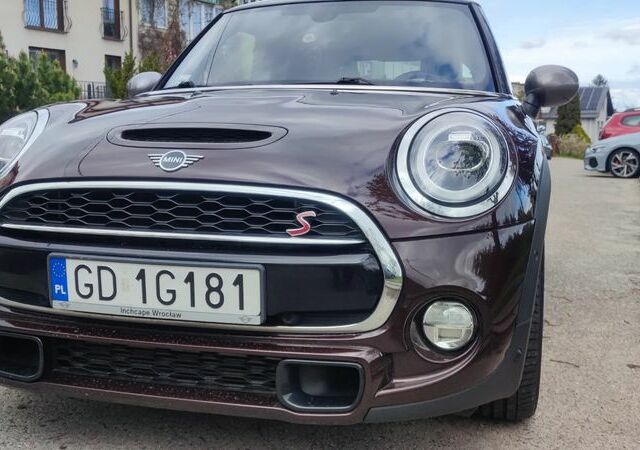 Міні Cooper S, об'ємом двигуна 2 л та пробігом 71 тис. км за 19222 $, фото 1 на Automoto.ua