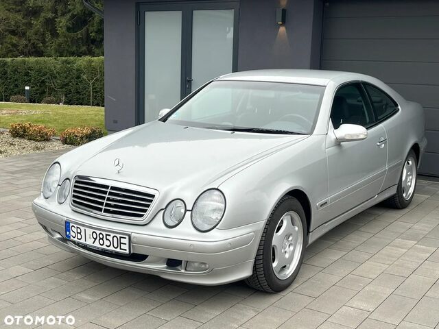 Мерседес ЦЛК-Класс 1999 в Европе на Automoto.ua Серый Мерседес ЦЛК-Класс, объемом двигателя 3.2 л и пробегом 49 тыс. км за 46900 $, фото 5 на Automoto.ua