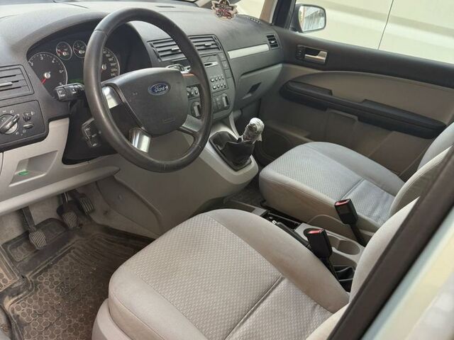 Форд Си-Макс 2004 в Европе на Automoto.ua Форд Си-Макс, объемом двигателя 1.56 л и пробегом 225 тыс. км за 1399 $, фото 3 на Automoto.ua