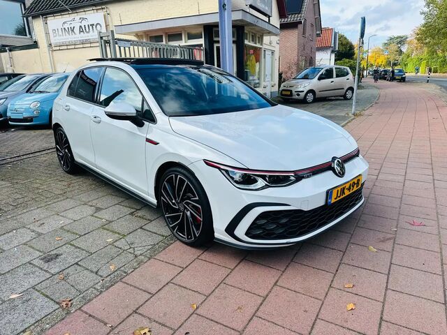 Фольксваген Гольф ГТІ 2021 у Європі на Automoto.ua Білий Фольксваген Гольф ГТІ, об'ємом двигуна 1.98 л та пробігом 6 тис. км за 43098 $, фото 2 на Automoto.ua