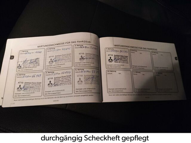 Мицубиси Паджеро 2015 в Европе на Automoto.ua Серебряный Мицубиси Паджеро, объемом двигателя 3.2 л и пробегом 100 тыс. км за 29990 $, фото 9 на Automoto.ua