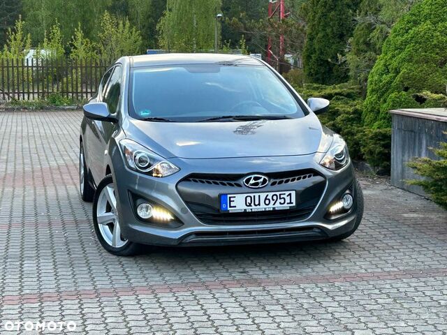 Хендай i30, об'ємом двигуна 1.4 л та пробігом 178 тис. км за 6458 $, фото 17 на Automoto.ua