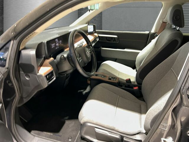 Серый Хонда e, объемом двигателя 0 л и пробегом 47 тыс. км за 22766 $, фото 6 на Automoto.ua
