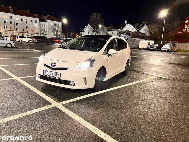 Тойота Prius Plus, объемом двигателя 1.8 л и пробегом 151 тыс. км за 13326 $, фото 11 на Automoto.ua