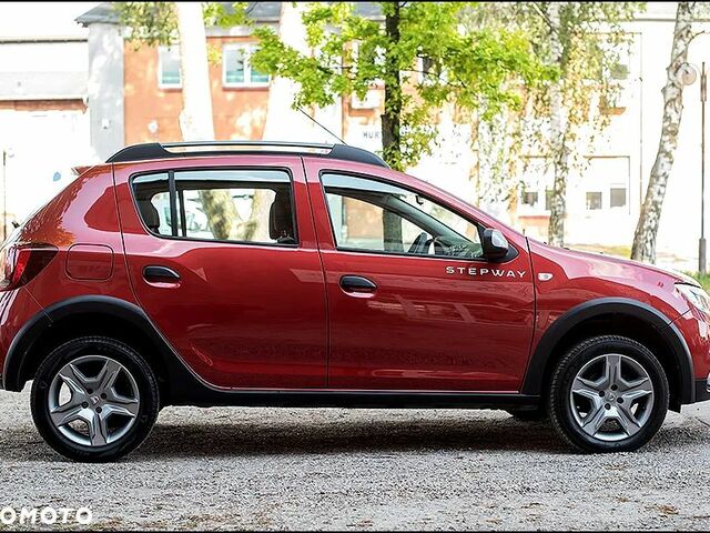 Дачия Sandero StepWay, объемом двигателя 0.9 л и пробегом 124 тыс. км за 8423 $, фото 10 на Automoto.ua