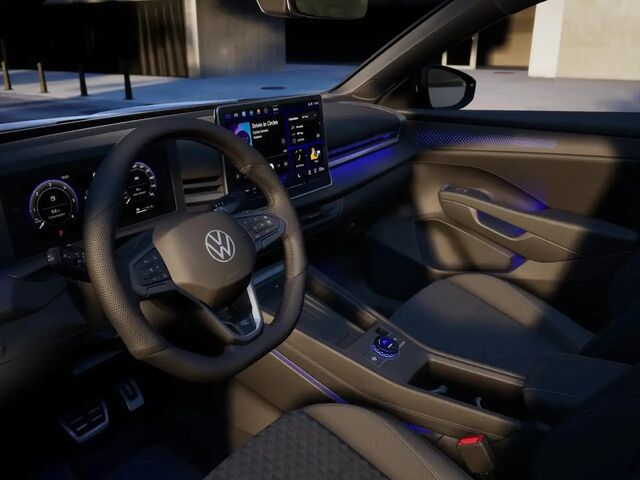 Фольксваген Ти-Рок 2025 в Европе на Automoto.ua Черный Фольксваген Ти-Рок, объемом двигателя 1.5 л и пробегом 15 тыс. км за 62623 $, фото 8 на Automoto.ua