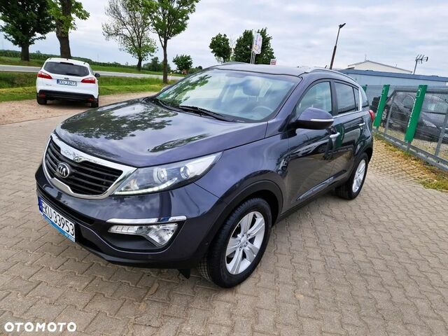 Киа Sportage, объемом двигателя 1.69 л и пробегом 189 тыс. км за 9914 $, фото 16 на Automoto.ua