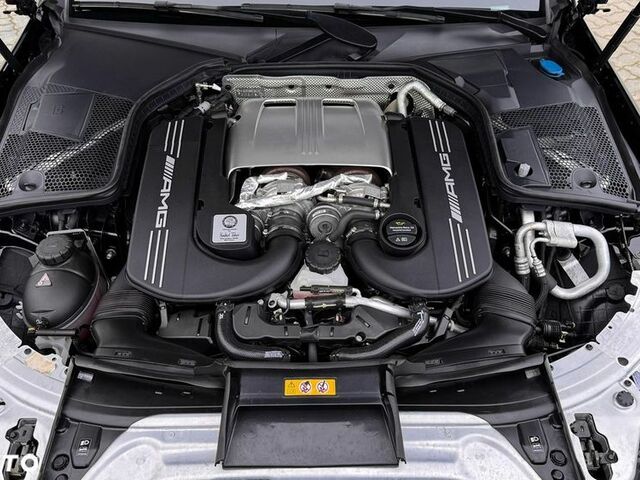 Мерседес Ц-Клас, об'ємом двигуна 3.98 л та пробігом 49 тис. км за 68683 $, фото 34 на Automoto.ua