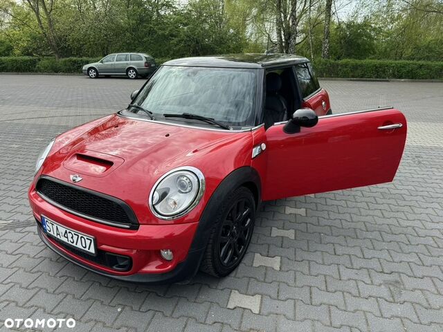 Міні Cooper S, об'ємом двигуна 1.6 л та пробігом 97 тис. км за 9287 $, фото 11 на Automoto.ua