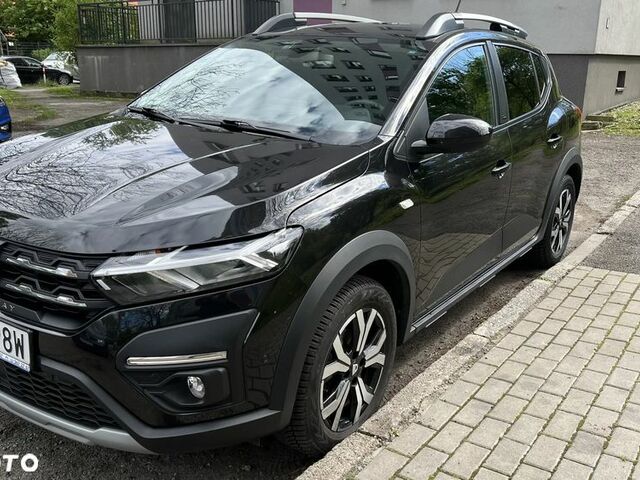 Дачія Sandero StepWay, об'ємом двигуна 1 л та пробігом 1900 тис. км за 14017 $, фото 1 на Automoto.ua