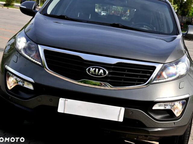 Киа Sportage, объемом двигателя 1.69 л и пробегом 190 тыс. км за 8143 $, фото 12 на Automoto.ua