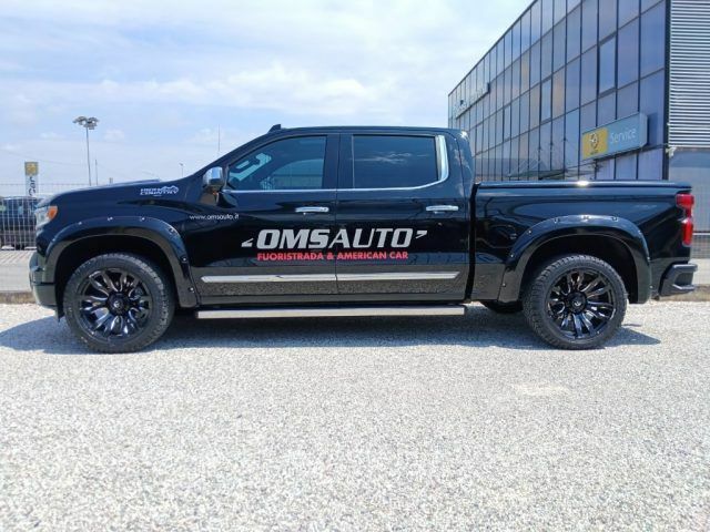 Шевроле Сильверадо 2024 в Европе на Automoto.ua Черный Шевроле Сильверадо, объемом двигателя 6.16 л и пробегом 30 тыс. км за 93702 $, фото 4 на Automoto.ua