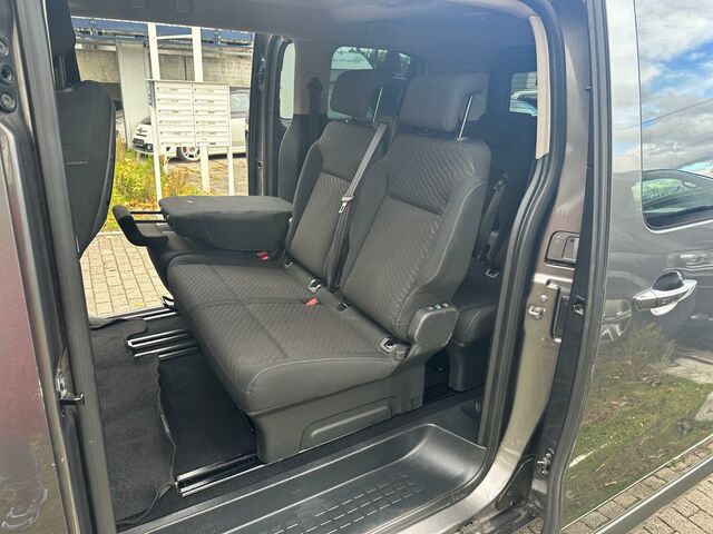 Тойота Proace Verso 2019 у Європі на Automoto.ua Тойота Proace Verso, об'ємом двигуна 2 л та пробігом 139 тис. км за 16900 $, фото 11 на Automoto.ua