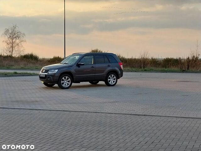 Сузукі Гранд Вітара, об'ємом двигуна 2.39 л та пробігом 183 тис. км за 9482 $, фото 29 на Automoto.ua