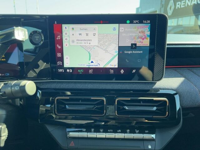 Рено R 4 2025 в Европе на Automoto.ua Синий Рено R 4, объемом двигателя 0 л и пробегом 195 тыс. км за 40845 $, фото 9 на Automoto.ua