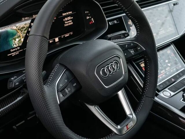 Фото салона авто Audi Q8 2023