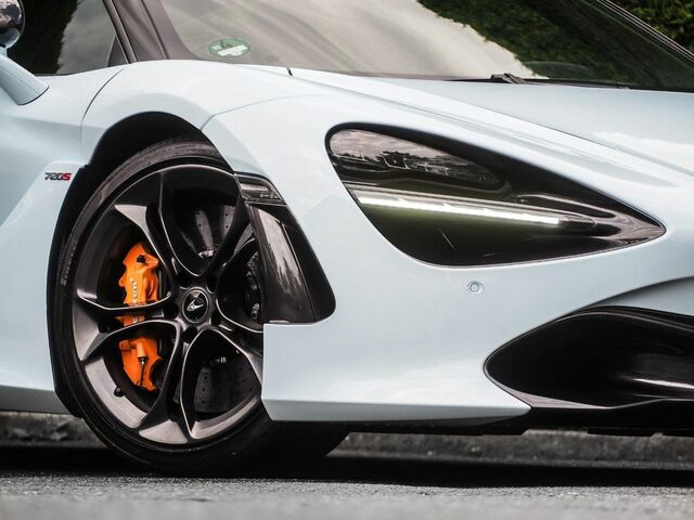 Білий МакЛарен 720S, об'ємом двигуна 3.99 л та пробігом 17 тис. км за 289386 $, фото 16 на Automoto.ua