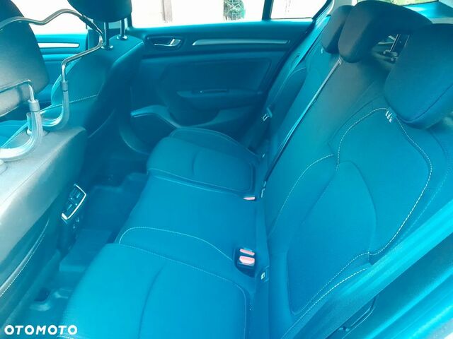 Рено Меган 2022 у Європі на Automoto.ua Сірий Рено Меган, об'ємом двигуна 1 л та пробігом 132 тис. км за 12809 $, фото 10 на Automoto.ua