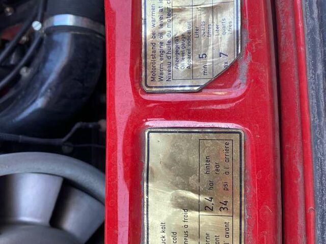 Червоний Порше 911, об'ємом двигуна 2.2 л та пробігом 65 тис. км за 162066 $, фото 9 на Automoto.ua