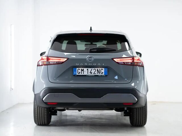 Ниссан Кашкай 2023 в Европе на Automoto.ua Серый Ниссан Кашкай, объемом двигателя 1.33 л и пробегом 24 тыс. км за 28943 $, фото 4 на Automoto.ua