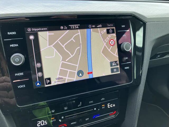 Фольксваген Пассат 2021 в Европе на Automoto.ua Серый Фольксваген Пассат, объемом двигателя 1.4 л и пробегом 85 тыс. км за 26072 $, фото 13 на Automoto.ua