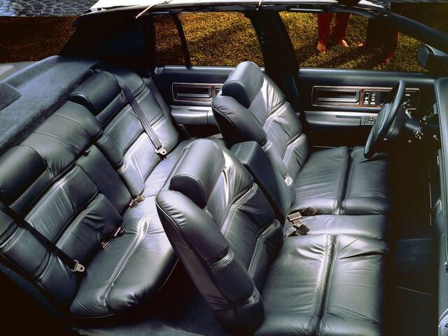 Бьюик Роадмастер, Седан 1993 - 1997 5.7 i V8