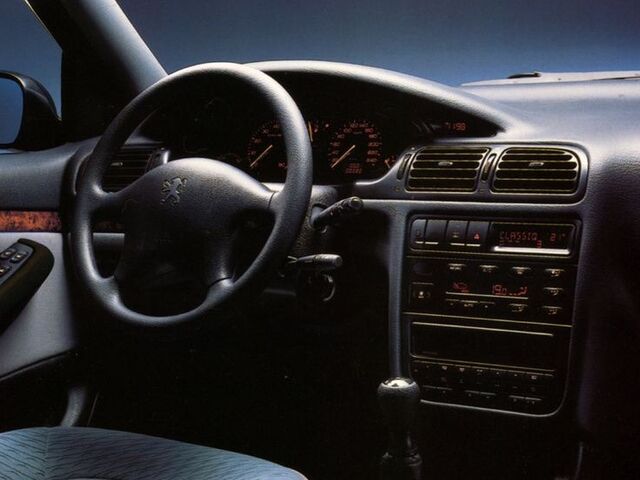 Пежо 406, Седан 1996 - 2000 2.0 Turbo (147)