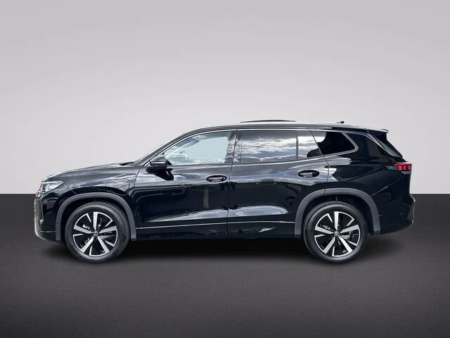 Фольксваген Tayron 2025 в Европе на Automoto.ua Черный Фольксваген Tayron, объемом двигателя 1.5 л и пробегом 10 тыс. км за 64361 $, фото 1 на Automoto.ua