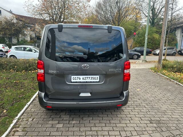 Тойота Proace Verso 2019 у Європі на Automoto.ua Тойота Proace Verso, об'ємом двигуна 2 л та пробігом 139 тис. км за 16900 $, фото 5 на Automoto.ua