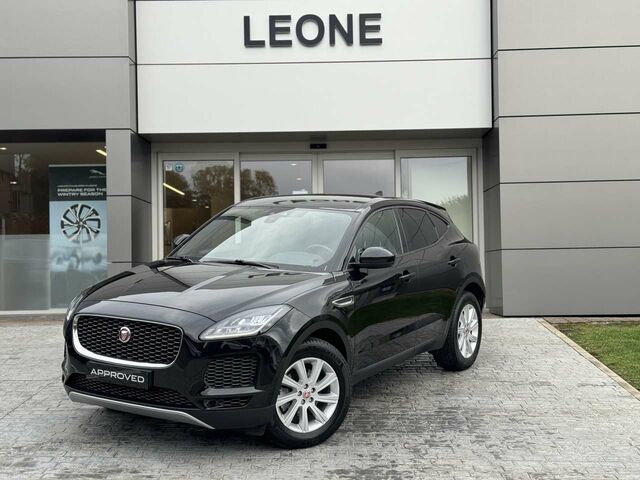 Черный Ягуар E-Pace, объемом двигателя 2 л и пробегом 74 тыс. км за 27772 $, фото 1 на Automoto.ua