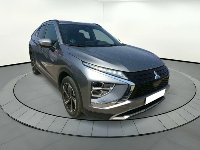 Міцубісі Eclipse Cross 2022 у Європі на Automoto.ua Сірий Міцубісі Eclipse Cross, об'ємом двигуна 2.36 л та пробігом 107 тис. км за 21846 $, фото 1 на Automoto.ua