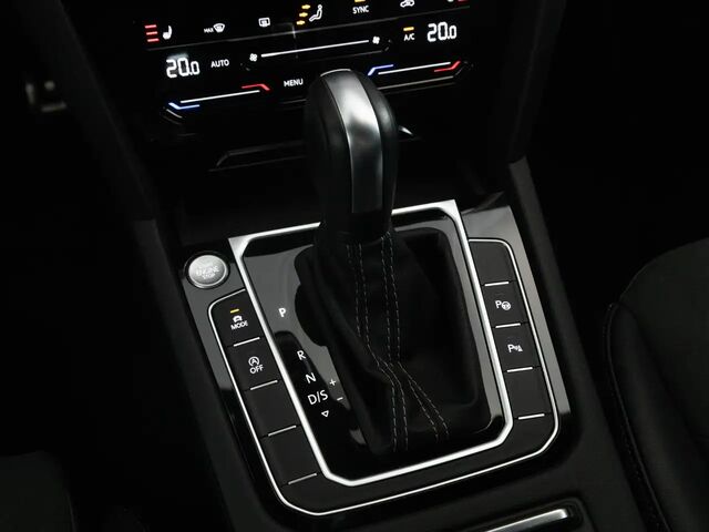 Фольксваген Arteon 2024 у Європі на Automoto.ua Чорний Фольксваген Arteon, об'ємом двигуна 1.98 л та пробігом 22 тис. км за 59406 $, фото 8 на Automoto.ua