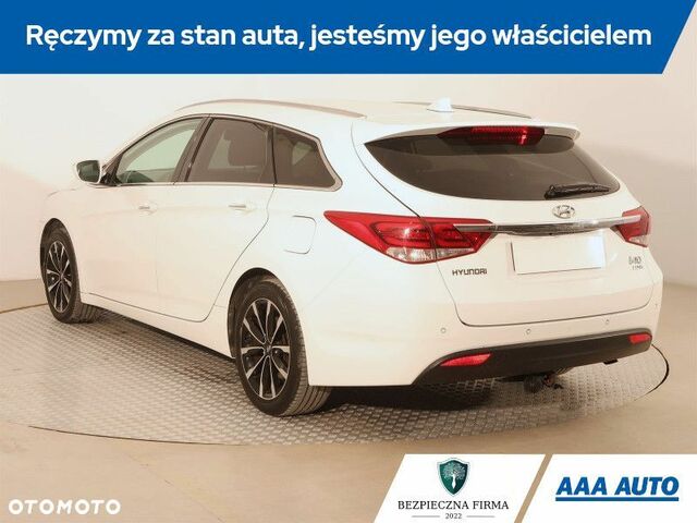 Хендай і40, об'ємом двигуна 1.69 л та пробігом 129 тис. км за 11879 $, фото 4 на Automoto.ua