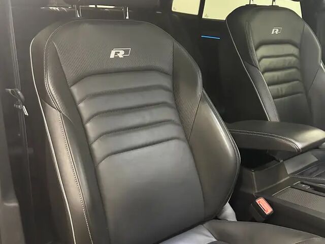 Фольксваген Arteon 2020 у Європі на Automoto.ua Срібний Фольксваген Arteon, об'ємом двигуна 1.98 л та пробігом 99 тис. км за 40589 $, фото 14 на Automoto.ua