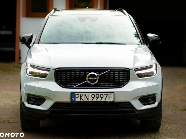 Вольво XC40, объемом двигателя 1.97 л и пробегом 47 тыс. км за 30022 $, фото 2 на Automoto.ua