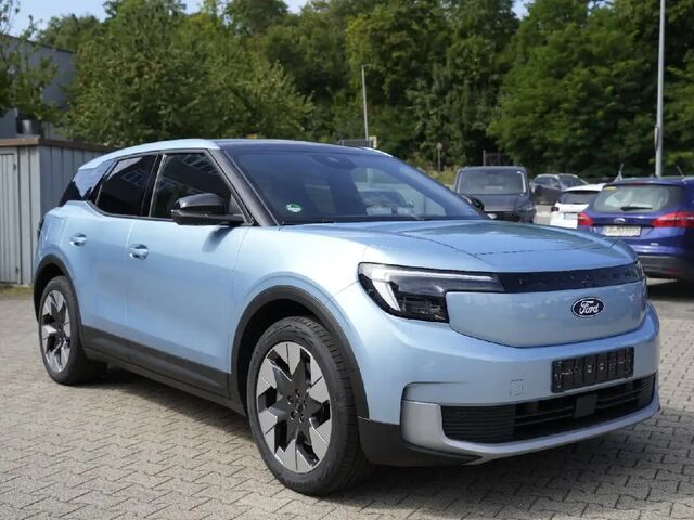 Форд Експлорер 2024 у Європі на Automoto.ua Синій Форд Експлорер, об'ємом двигуна 0 л та пробігом 6 тис. км за 50221 $, фото 2 на Automoto.ua