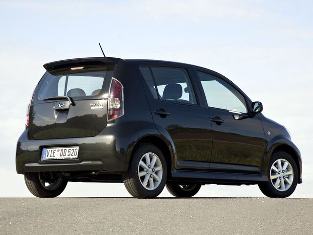 Дайхатсу Сирион, Хэтчбек 2005 - н.в. (M2) 1.3 i 16V (87 Hp)