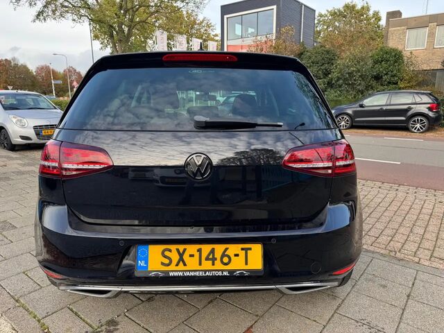 Фольксваген Гольф 2014 у Європі на Automoto.ua Чорний Фольксваген Гольф, об'ємом двигуна 1.2 л та пробігом 180 тис. км за 10522 $, фото 7 на Automoto.ua