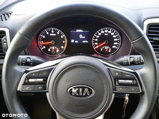 Киа Sportage, объемом двигателя 1.59 л и пробегом 16 тыс. км за 22657 $, фото 6 на Automoto.ua