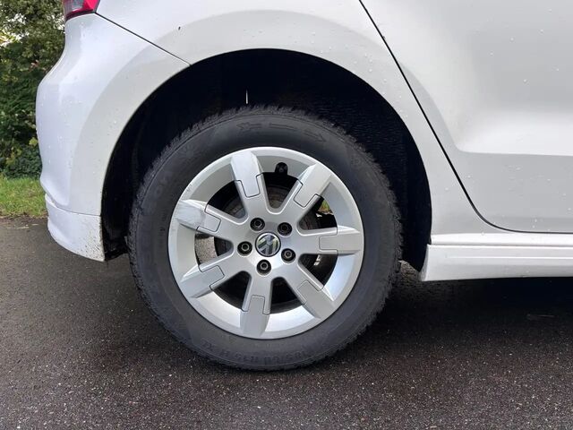 Фольксваген Поло 2012 у Європі на Automoto.ua Білий Фольксваген Поло, об'ємом двигуна 1.2 л та пробігом 196 тис. км за 3450 $, фото 7 на Automoto.ua