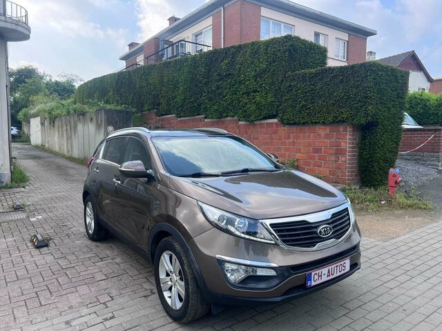 Коричневый Киа Sportage, объемом двигателя 1.59 л и пробегом 108 тыс. км за 10314 $, фото 1 на Automoto.ua