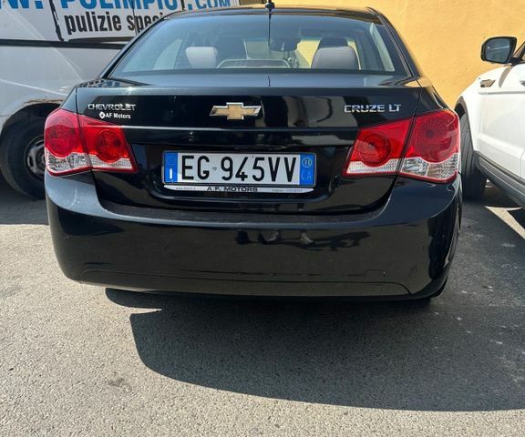 Шевроле Круз 2012 в Европе на Automoto.ua Черный Шевроле Круз, объемом двигателя 2 л и пробегом 170 тыс. км за 6191 $, фото 1 на Automoto.ua