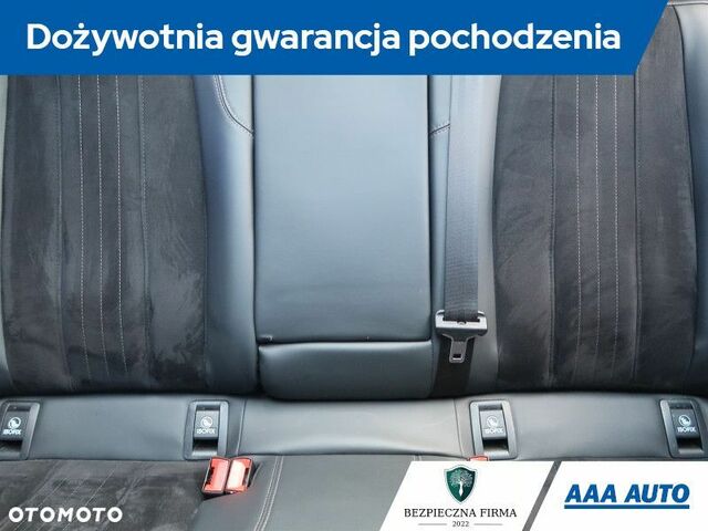 Пежо 308, об'ємом двигуна 1.2 л та пробігом 133 тис. км за 7991 $, фото 10 на Automoto.ua