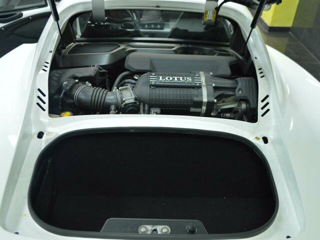 Білий Лотус Exige, об'ємом двигуна 3.46 л та пробігом 21 тис. км за 81446 $, фото 8 на Automoto.ua