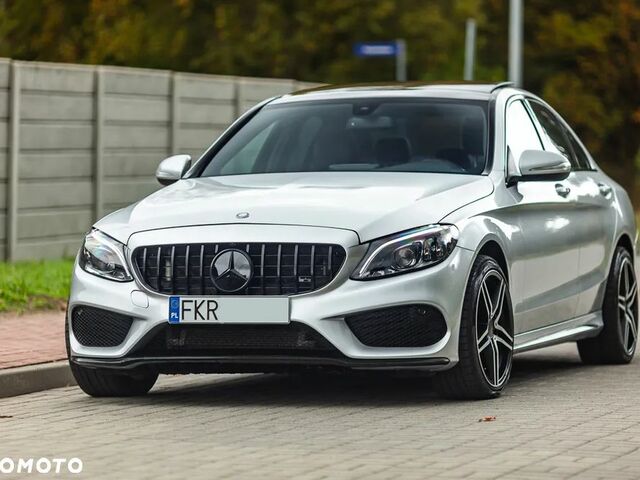Мерседес Ц-Класс 2015 в Европе на Automoto.ua Серый Мерседес Ц-Класс, объемом двигателя 1 л и пробегом 136 тыс. км за 19347 $, фото 5 на Automoto.ua